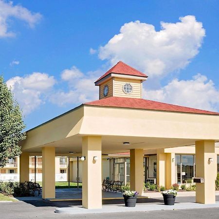 Days Inn By Wyndham Easton Exterior foto