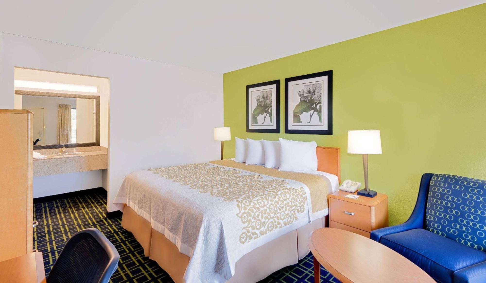 Days Inn By Wyndham Easton Exterior foto